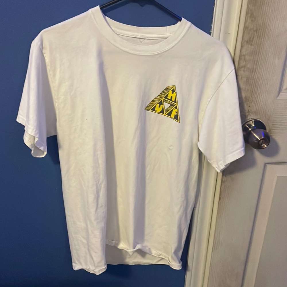 HUF tshirt